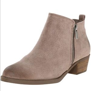 carlos by carlos santana womens booties size 7